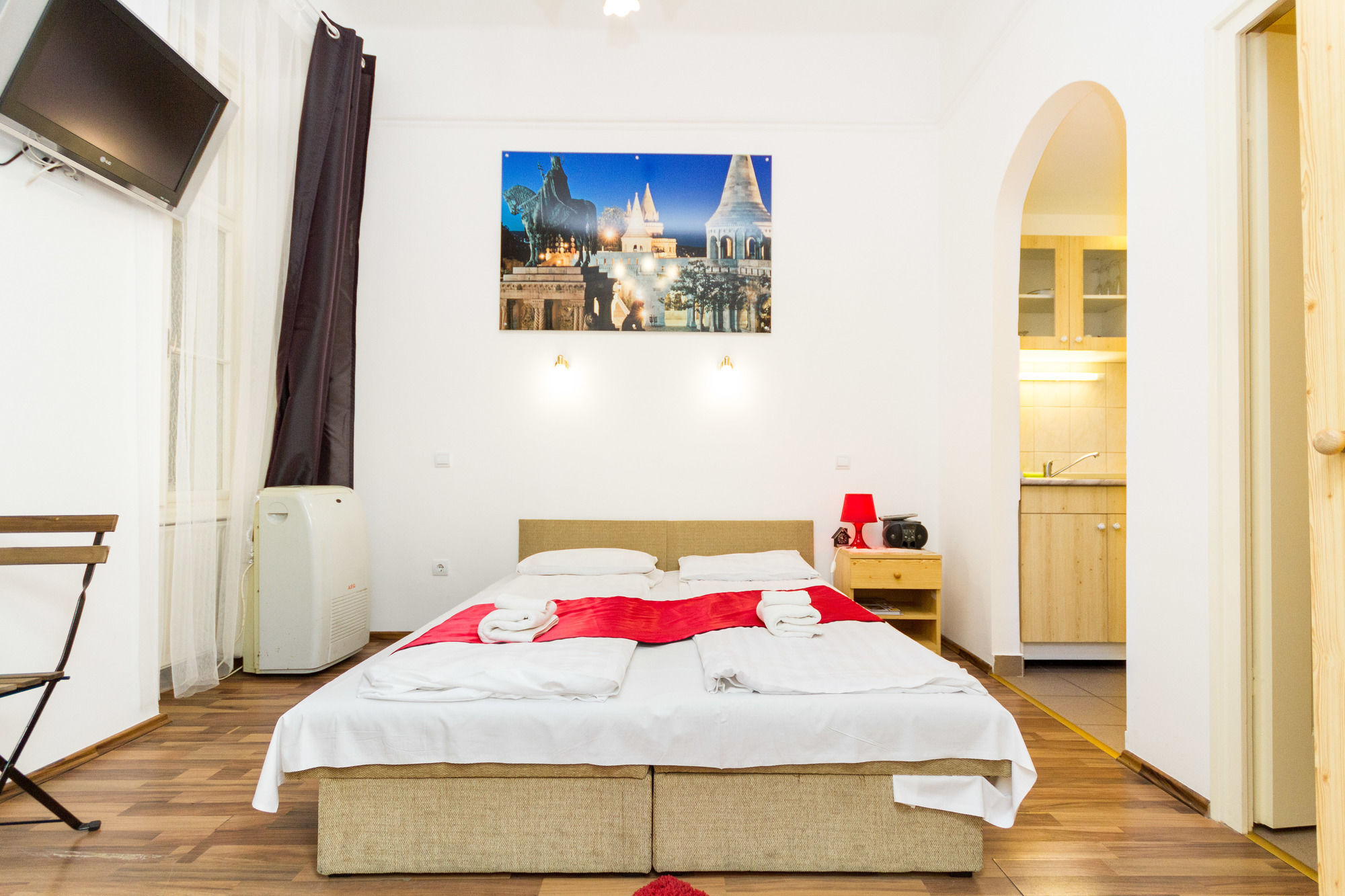 Opera Apartment